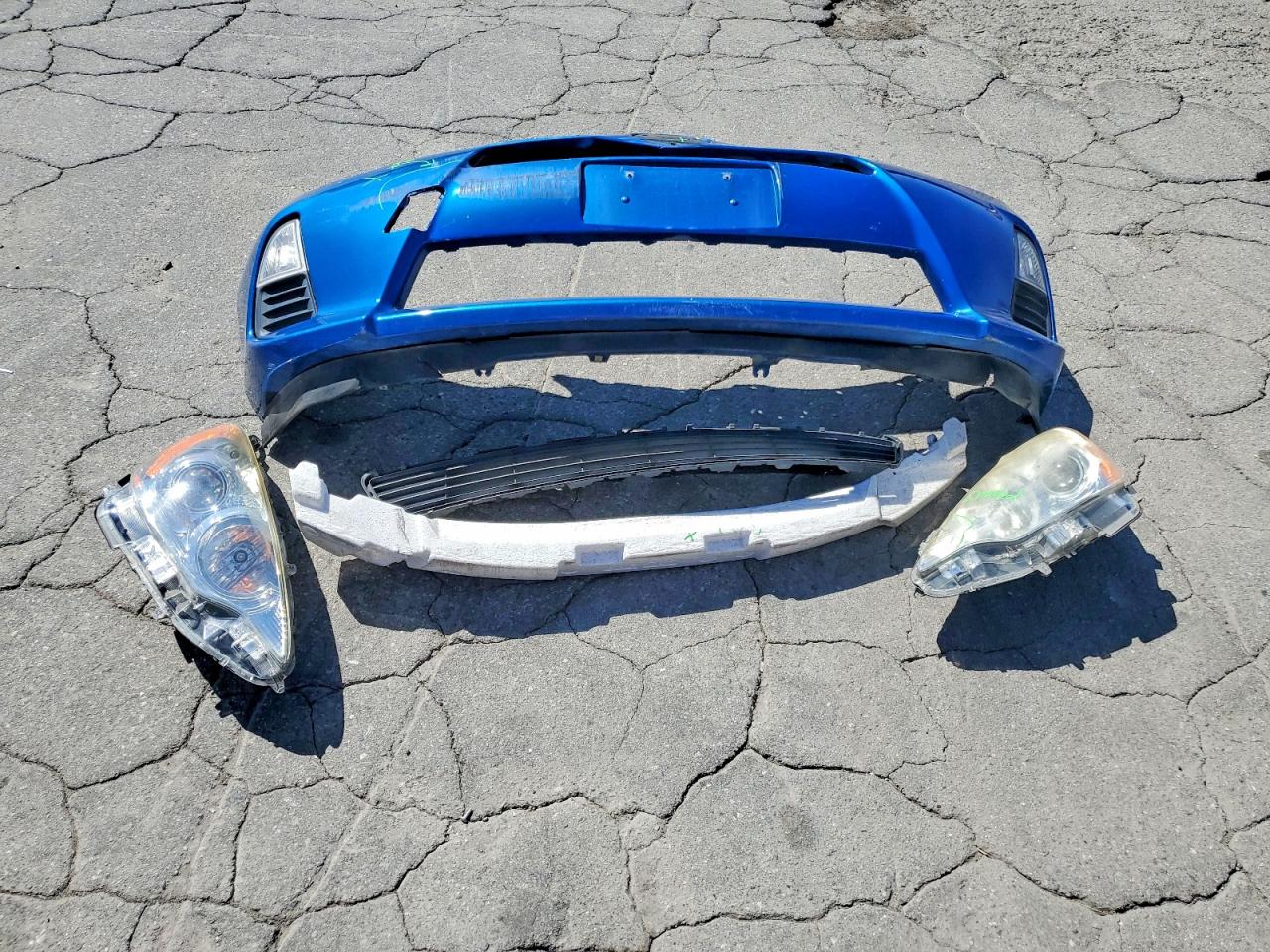2013 TOYOTA PRIUS C TWO photo 12