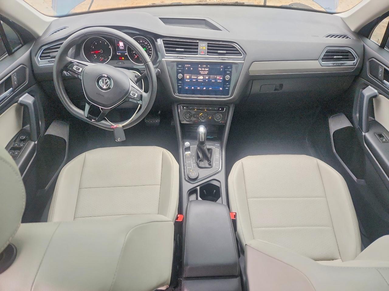 2020 VOLKSWAGEN TIGUAN SE photo 15