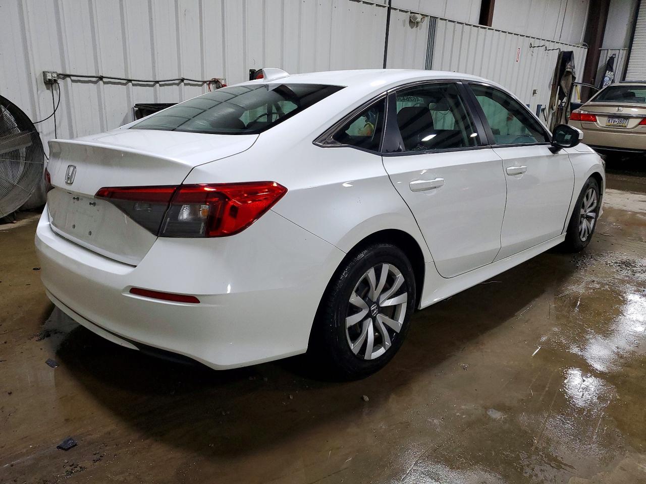 2022 HONDA CIVIC LX photo 5