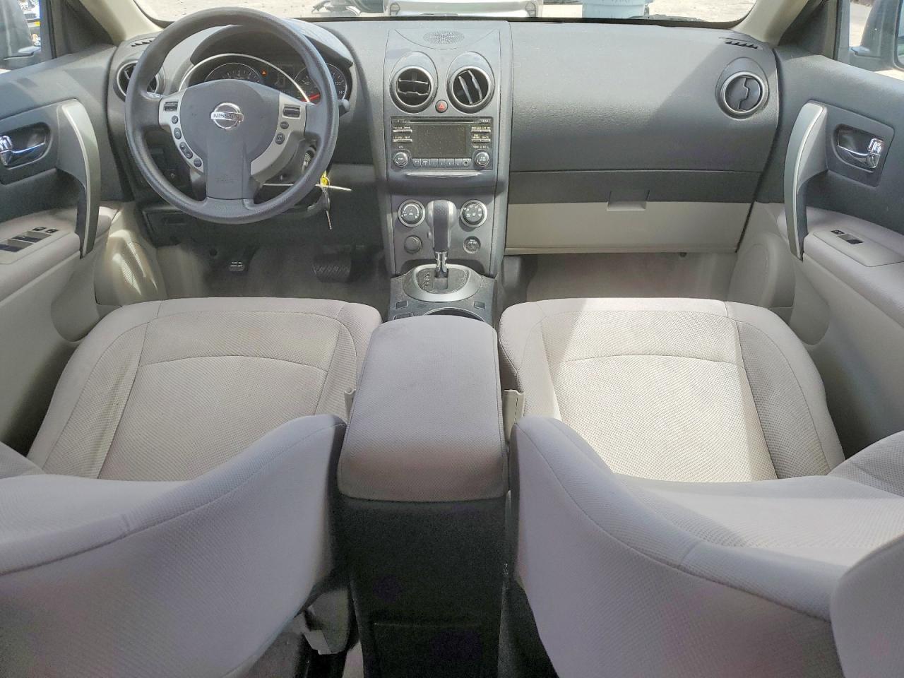 2013 NISSAN ROGUE S photo 8