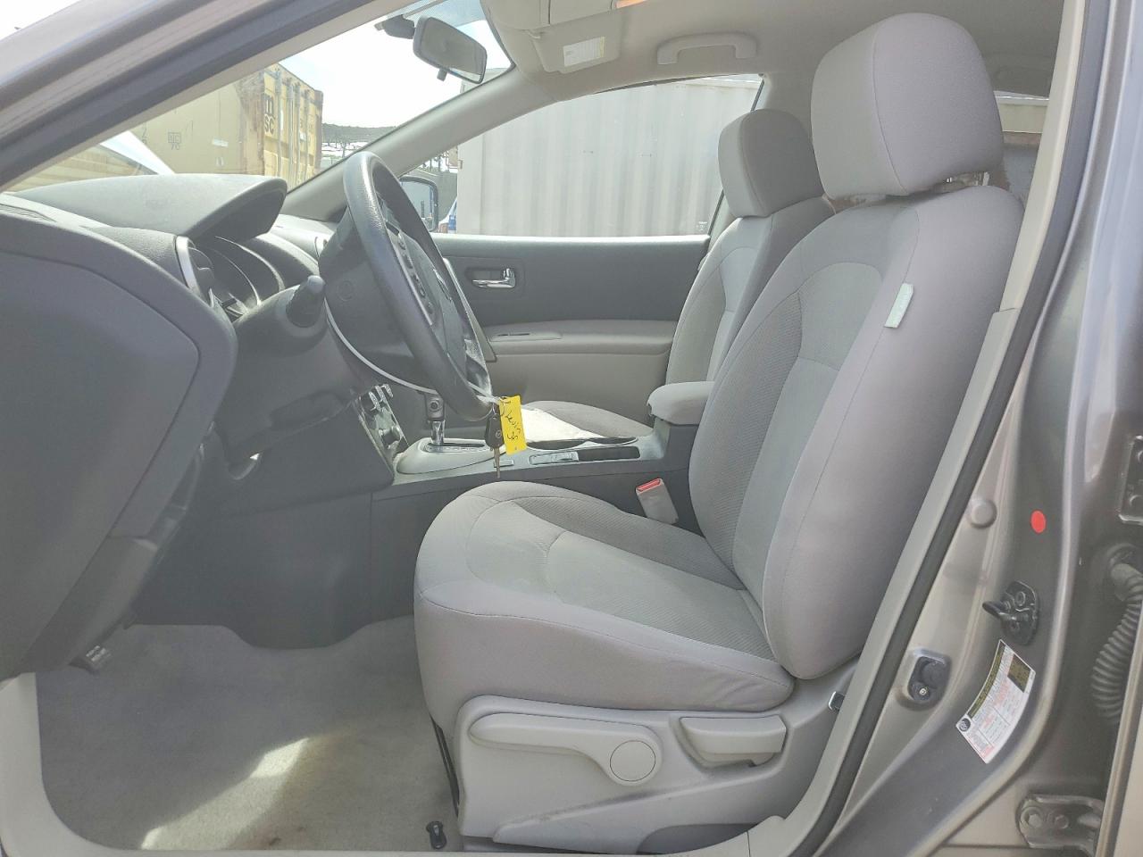2013 NISSAN ROGUE S photo 7