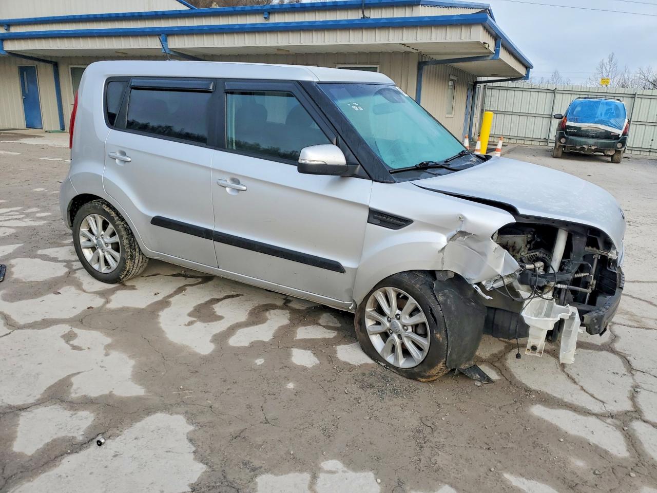 2013 KIA SOUL + photo 7