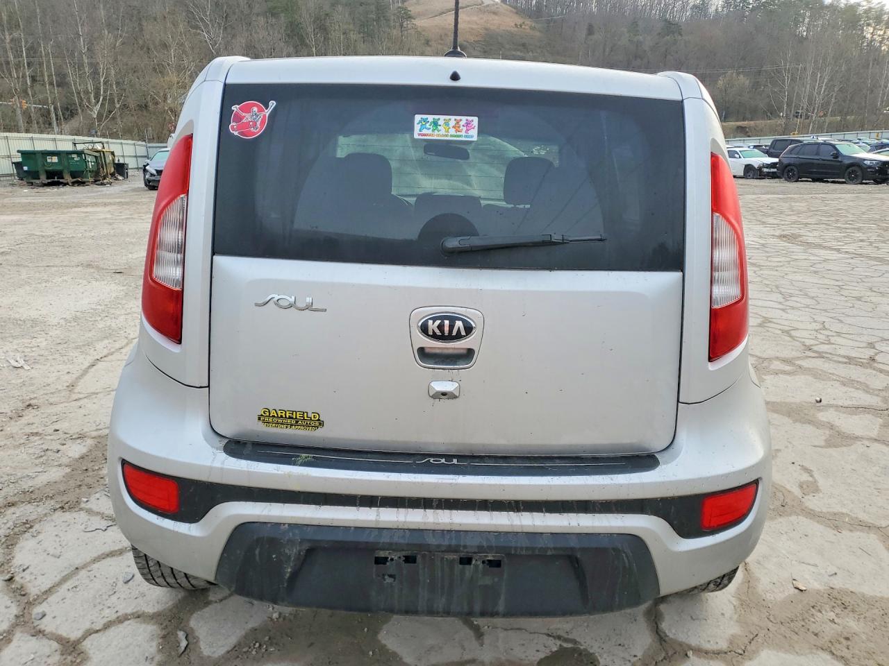 2013 KIA SOUL + photo 11