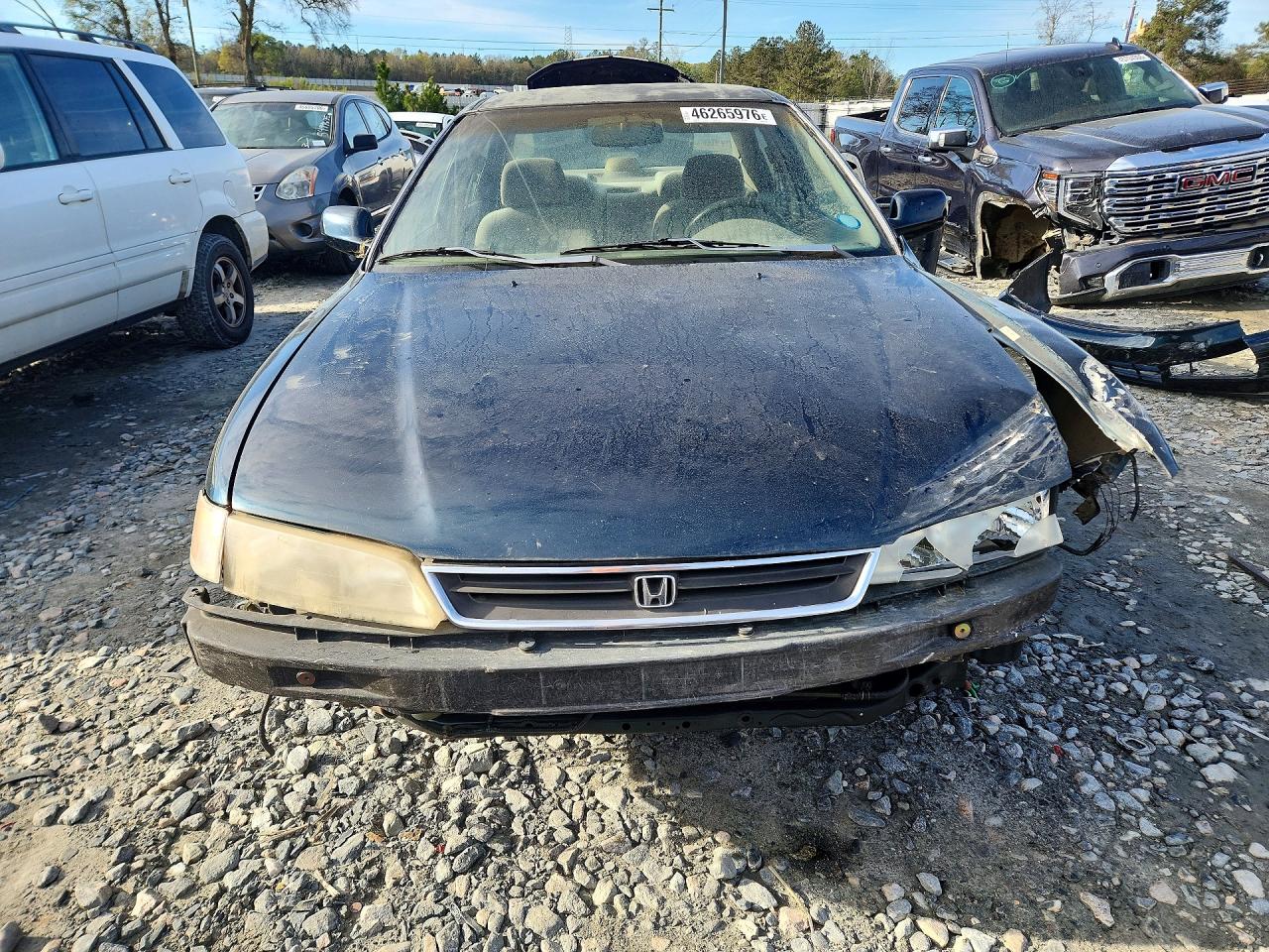 1996 HONDA ACCORD LX photo 5