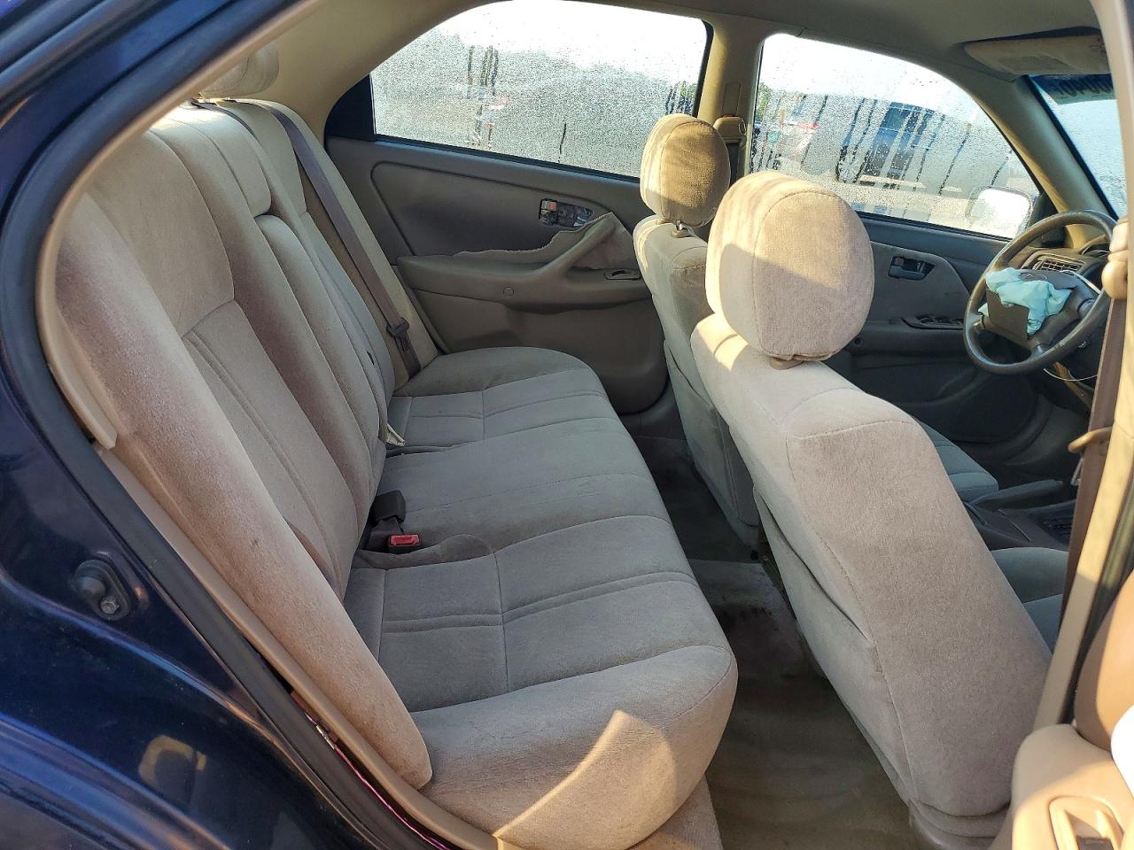 1997 TOYOTA CAMRY XLE photo 19