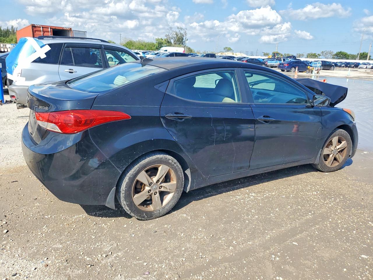2013 HYUNDAI ELANTRA GLS photo 7