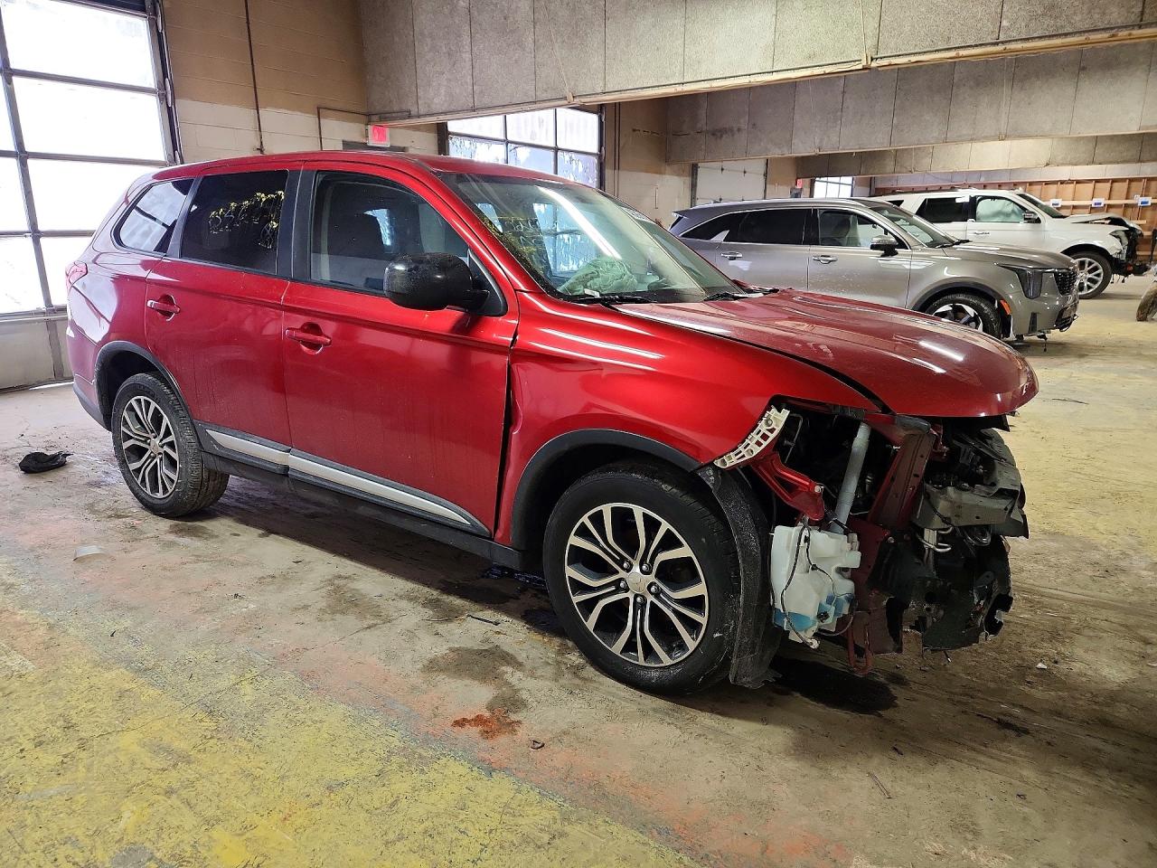 2018 MITSUBISHI OUTLANDER SE photo 10