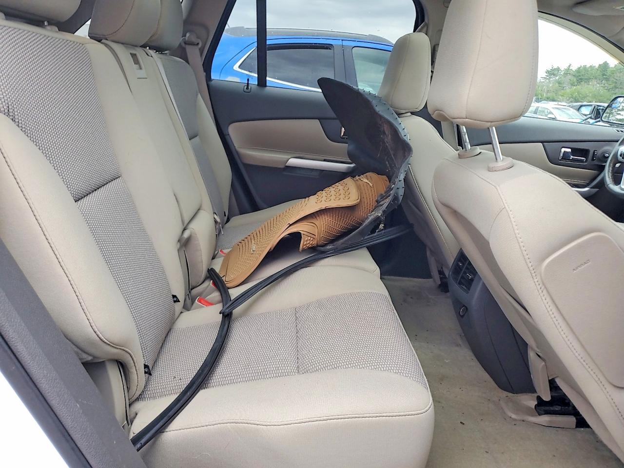 2011 FORD EDGE SEL photo 28
