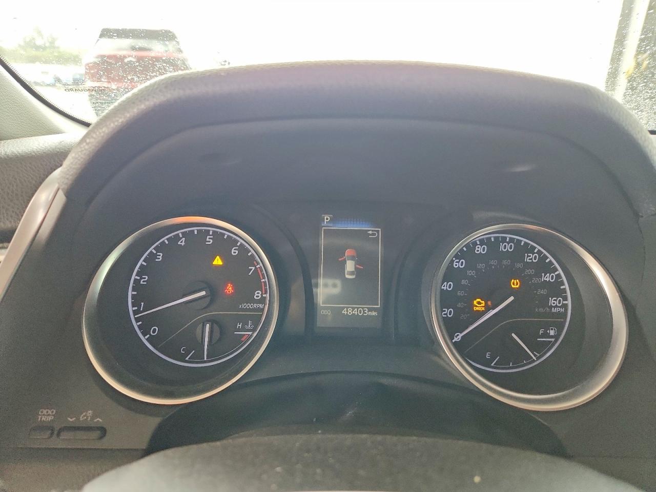 2018 TOYOTA CAMRY LE photo 17