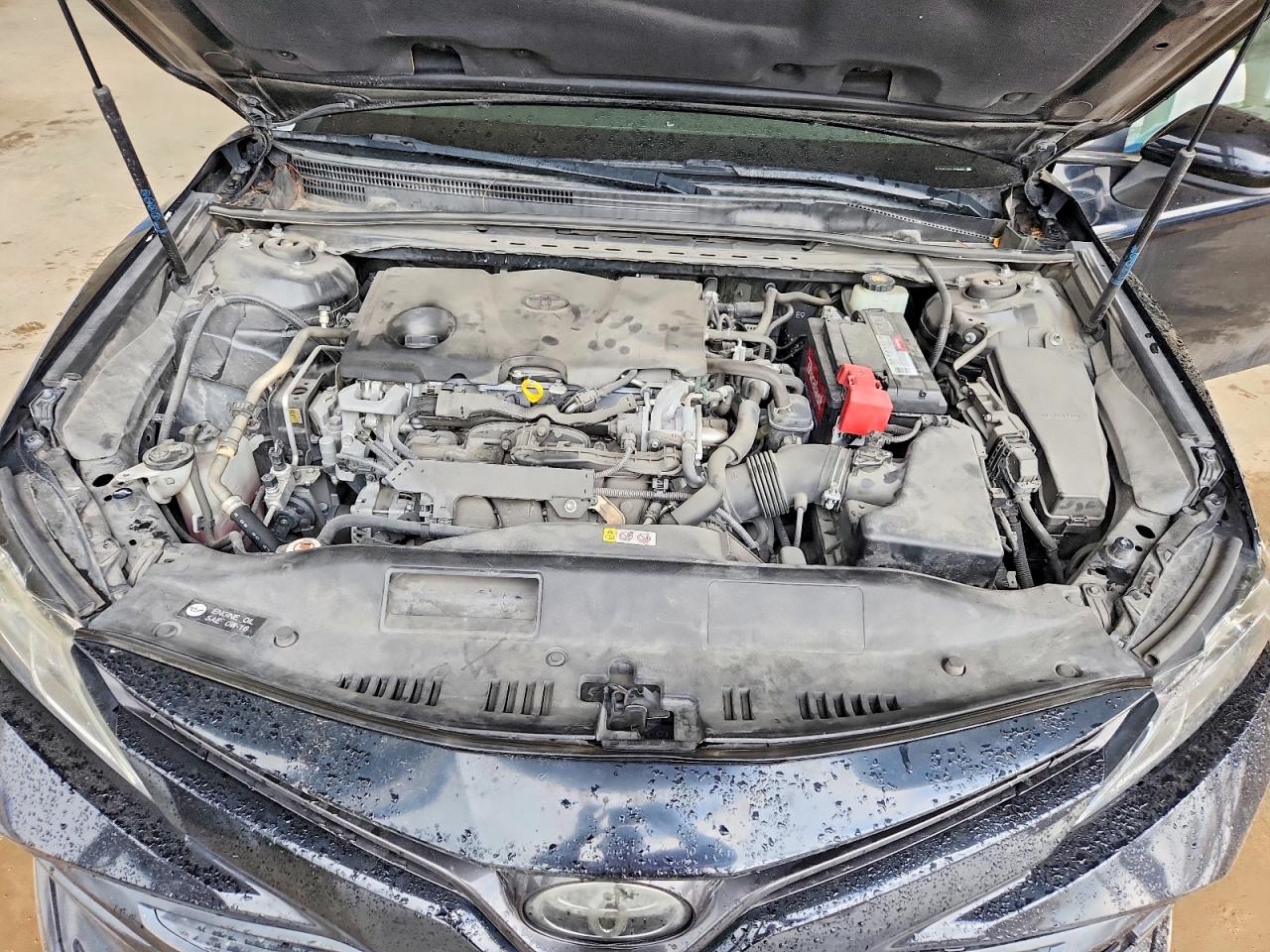 2018 TOYOTA CAMRY LE photo 21