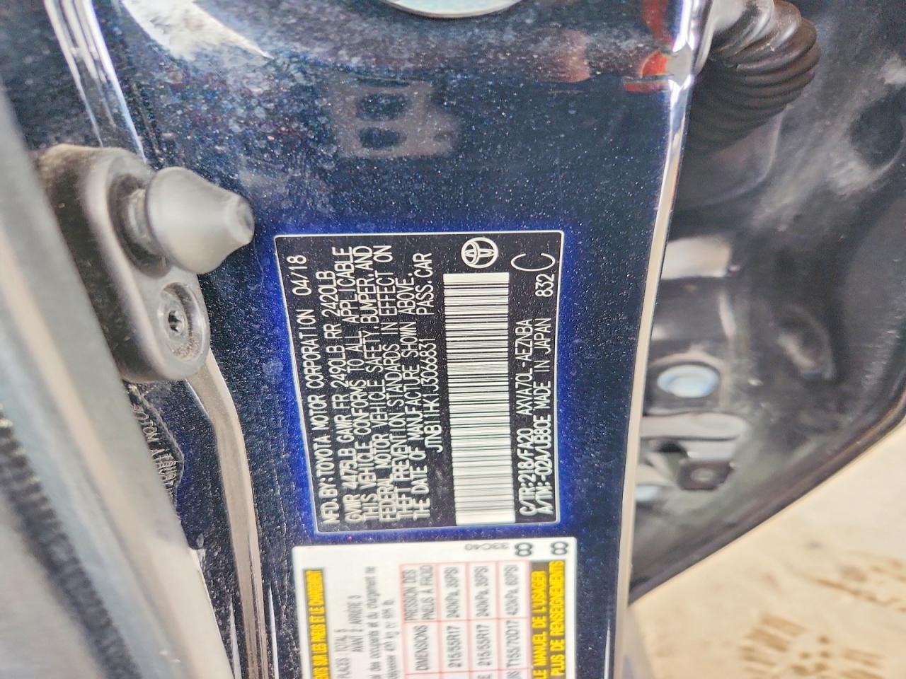2018 TOYOTA CAMRY LE photo 25