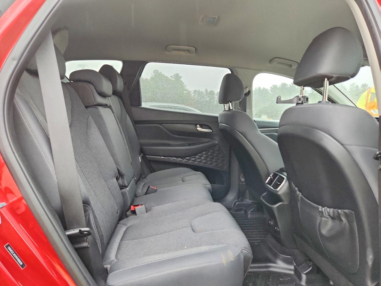 2019 HYUNDAI SANTA FE SE 2.4L photo 21