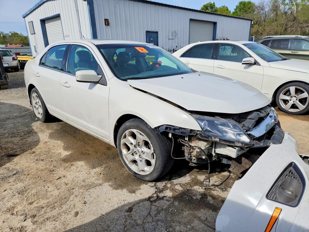 2011 FORD FUSION SE photo 7