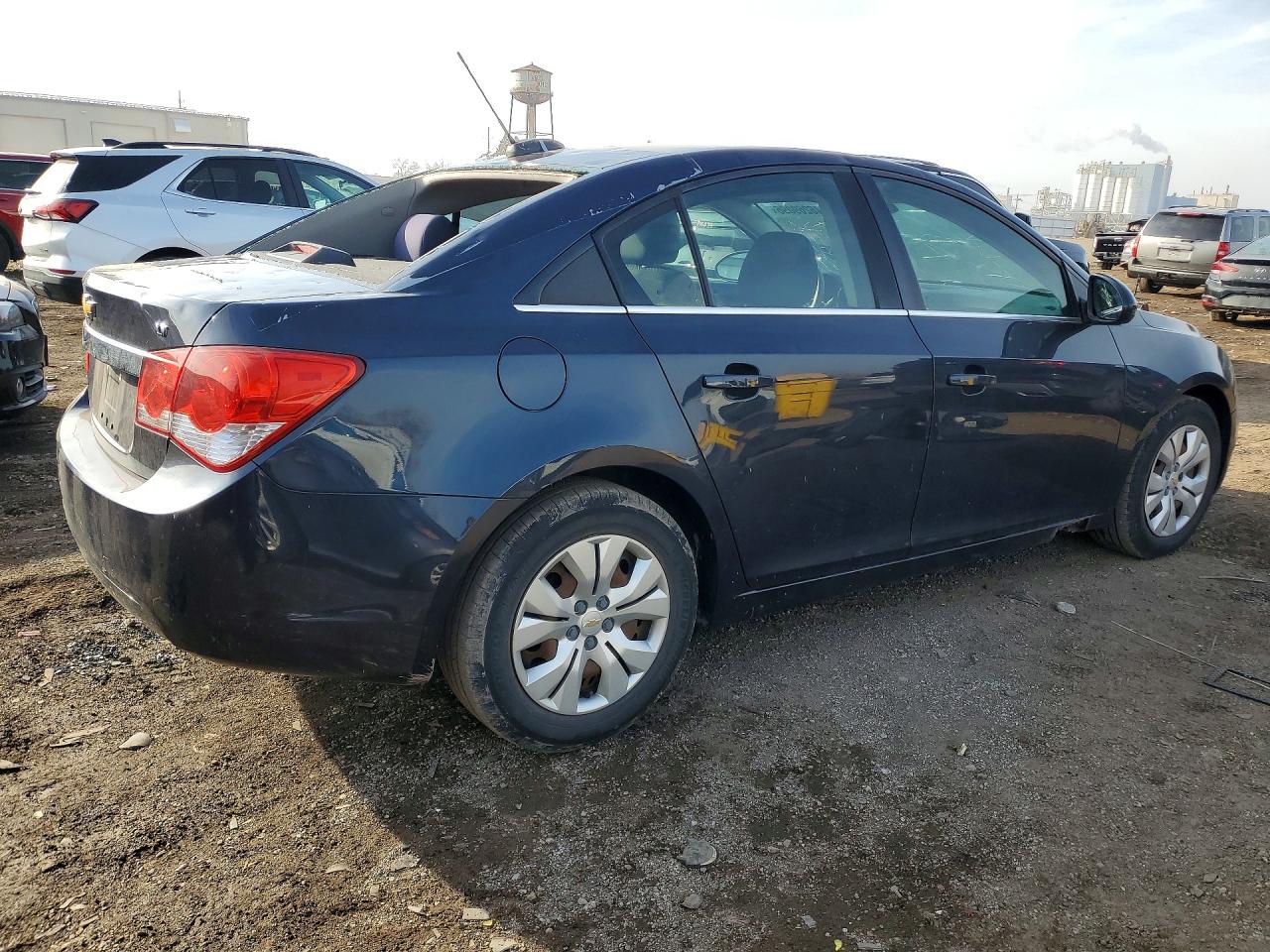 2016 CHEVROLET CRUZE LIMITED LT photo 3
