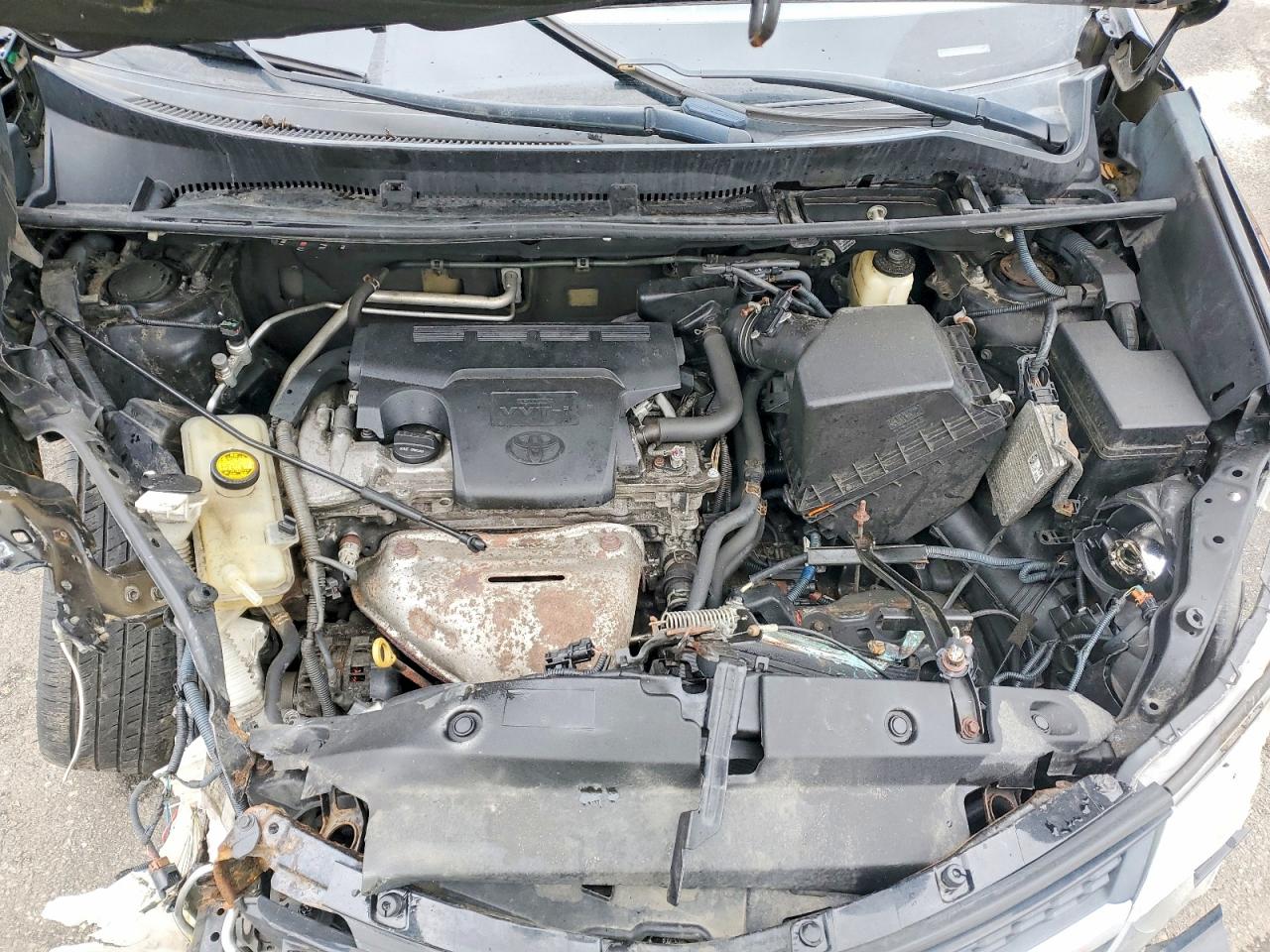 2014 TOYOTA RAV4 XLE photo 23