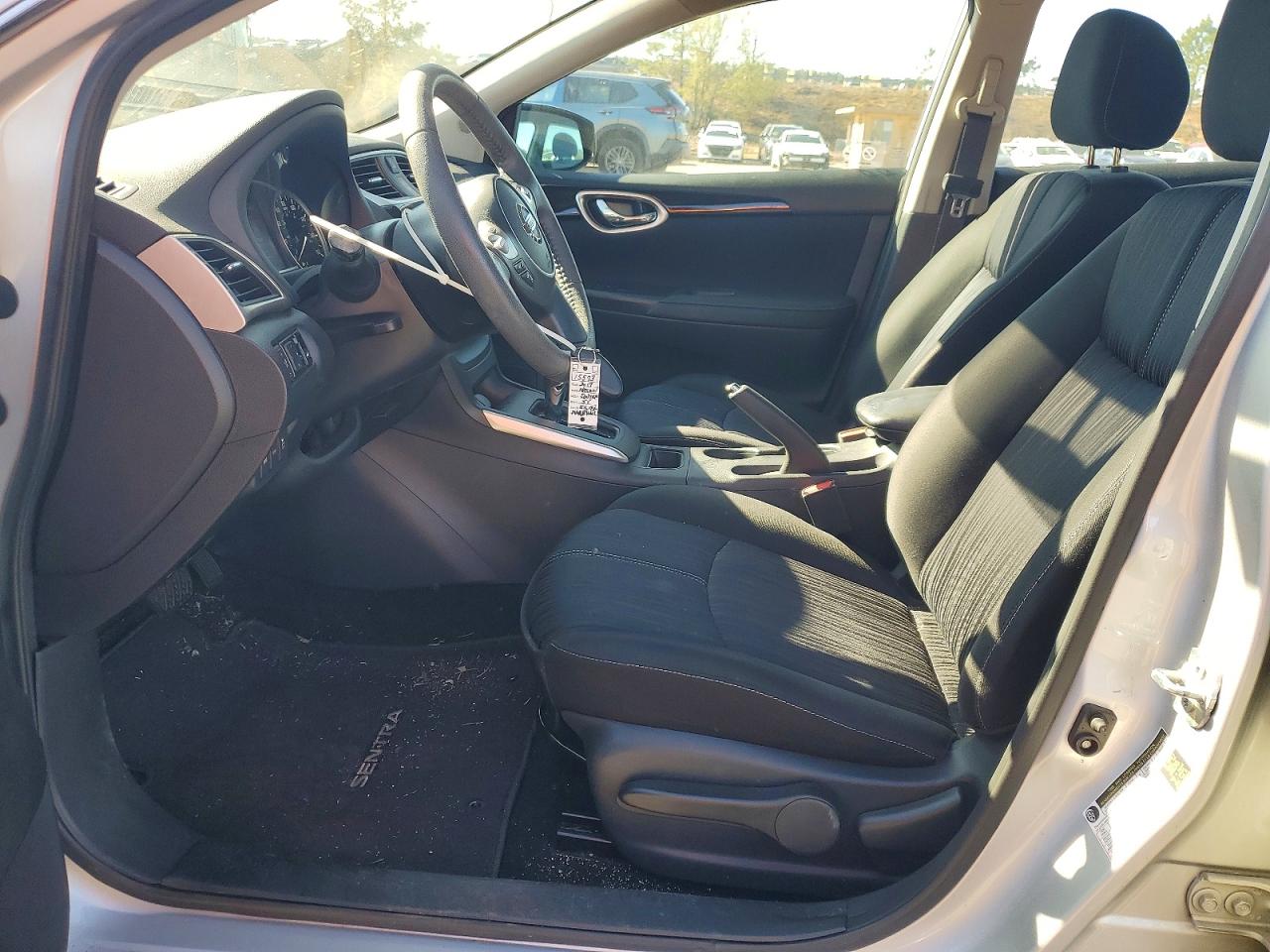 2017 NISSAN SENTRA SV photo 13