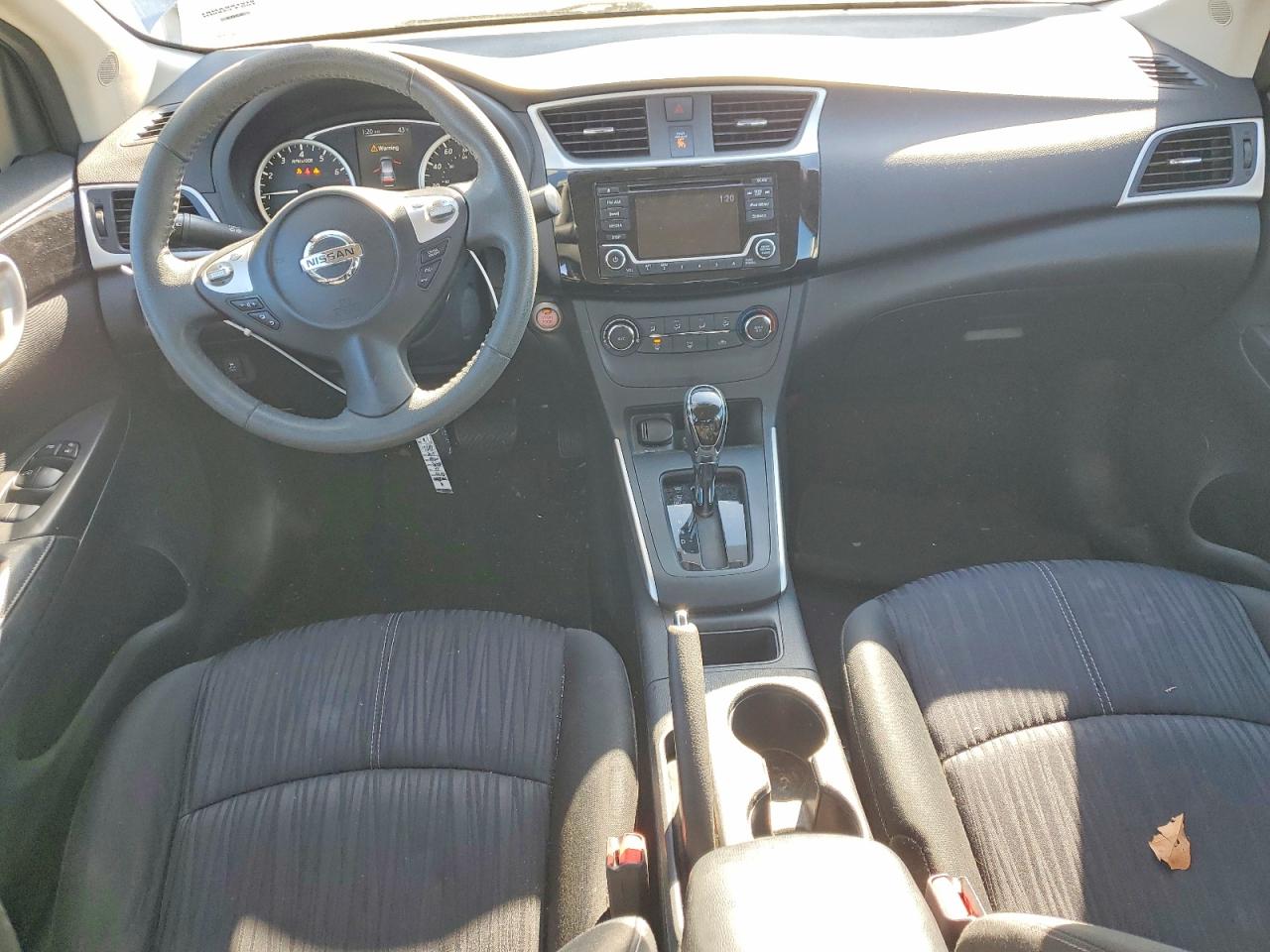 2017 NISSAN SENTRA SV photo 15