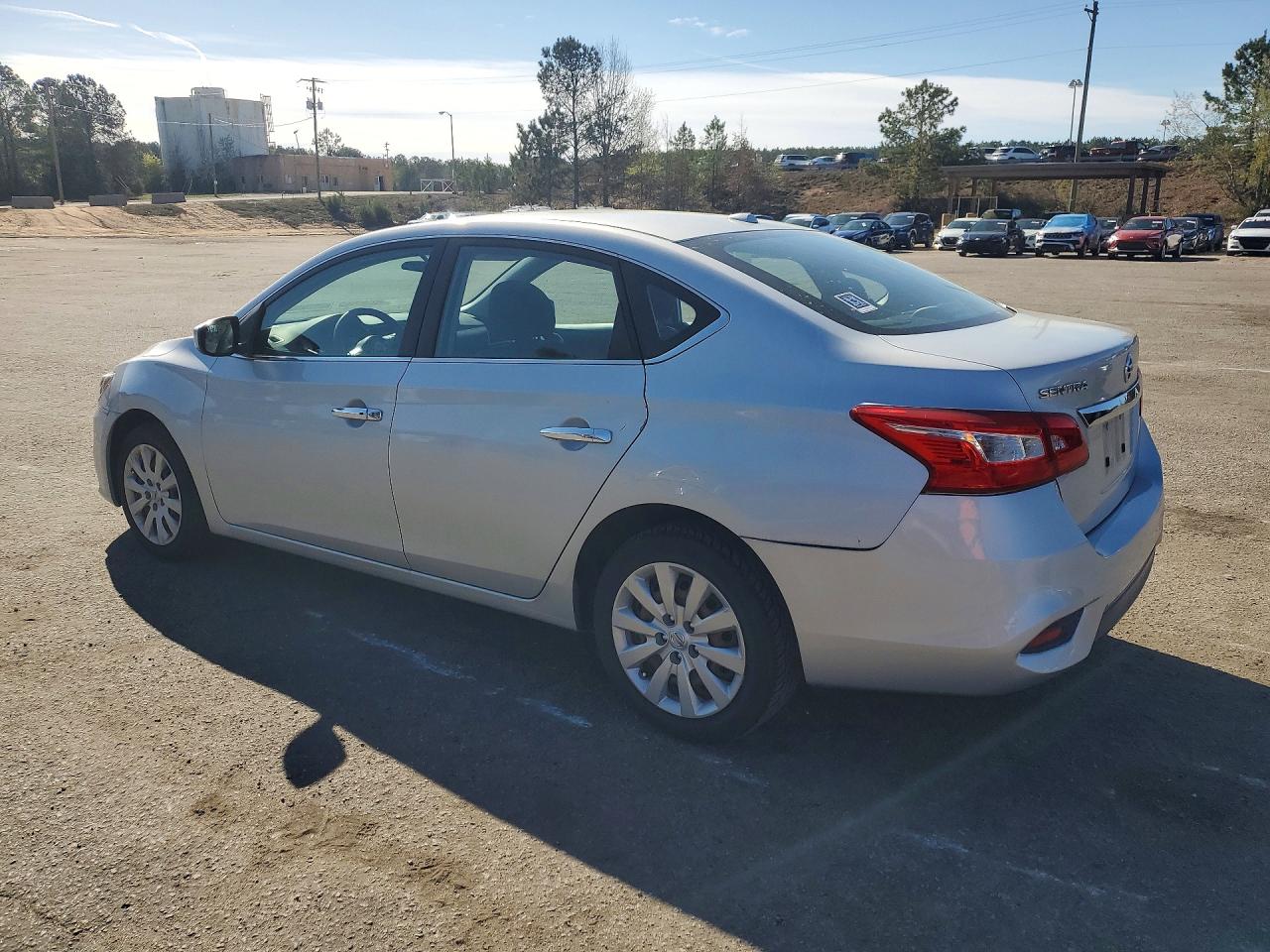 2017 NISSAN SENTRA SV photo 3