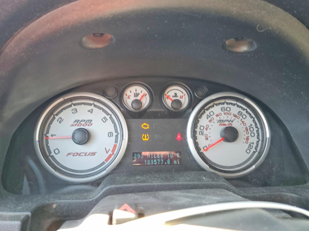 2009 FORD FOCUS SE photo 9