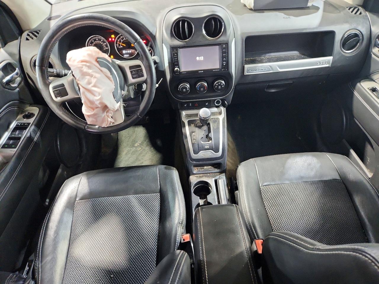 2017 JEEP COMPASS LATITUDE photo 22