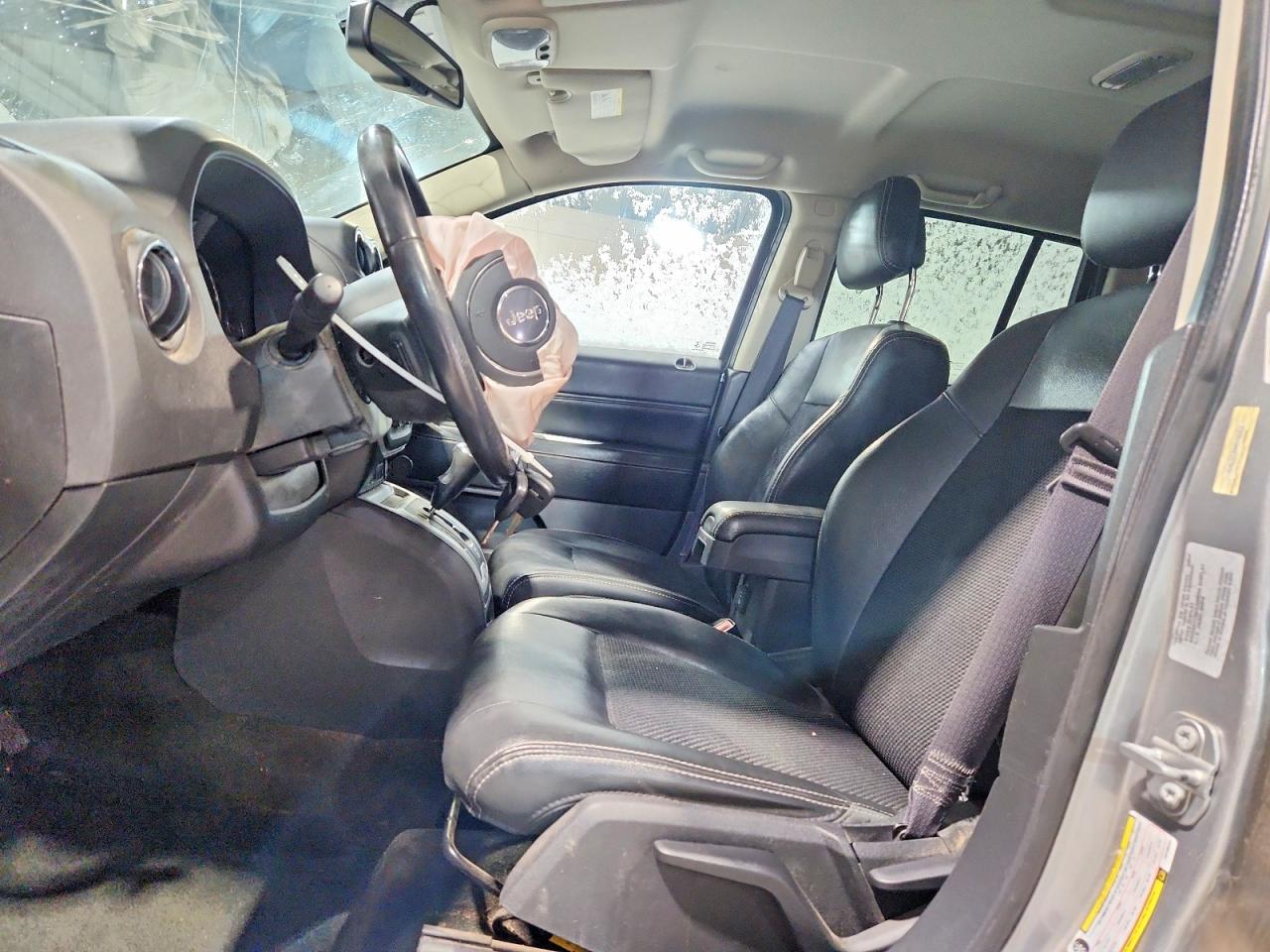 2017 JEEP COMPASS LATITUDE photo 19