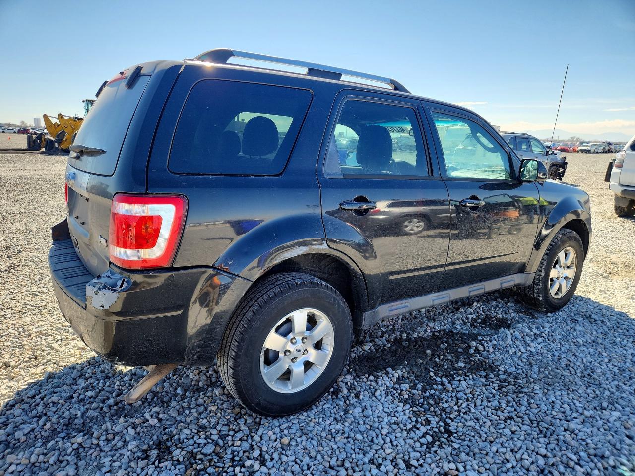 2011 FORD ESCAPE LIMITED photo 3