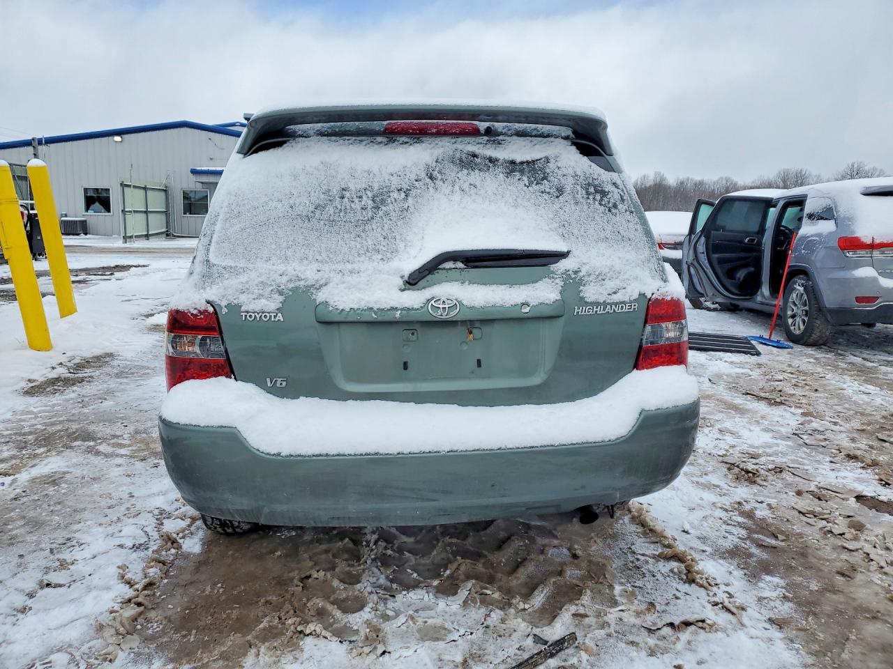 2007 TOYOTA HIGHLANDER BASE photo 16