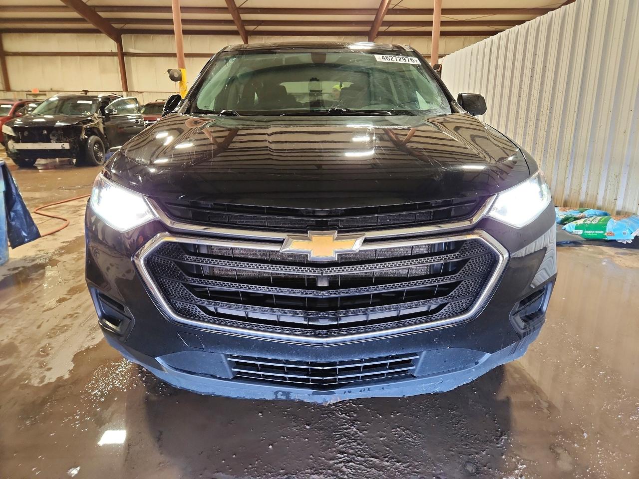 2020 CHEVROLET TRAVERSE LS photo 5