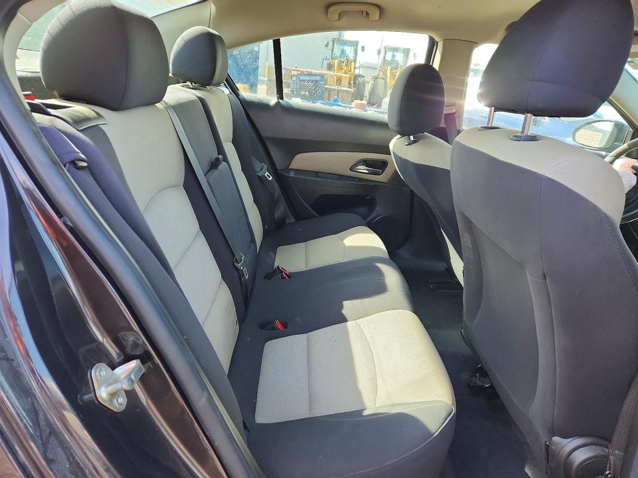 2014 CHEVROLET CRUZE LS photo 28