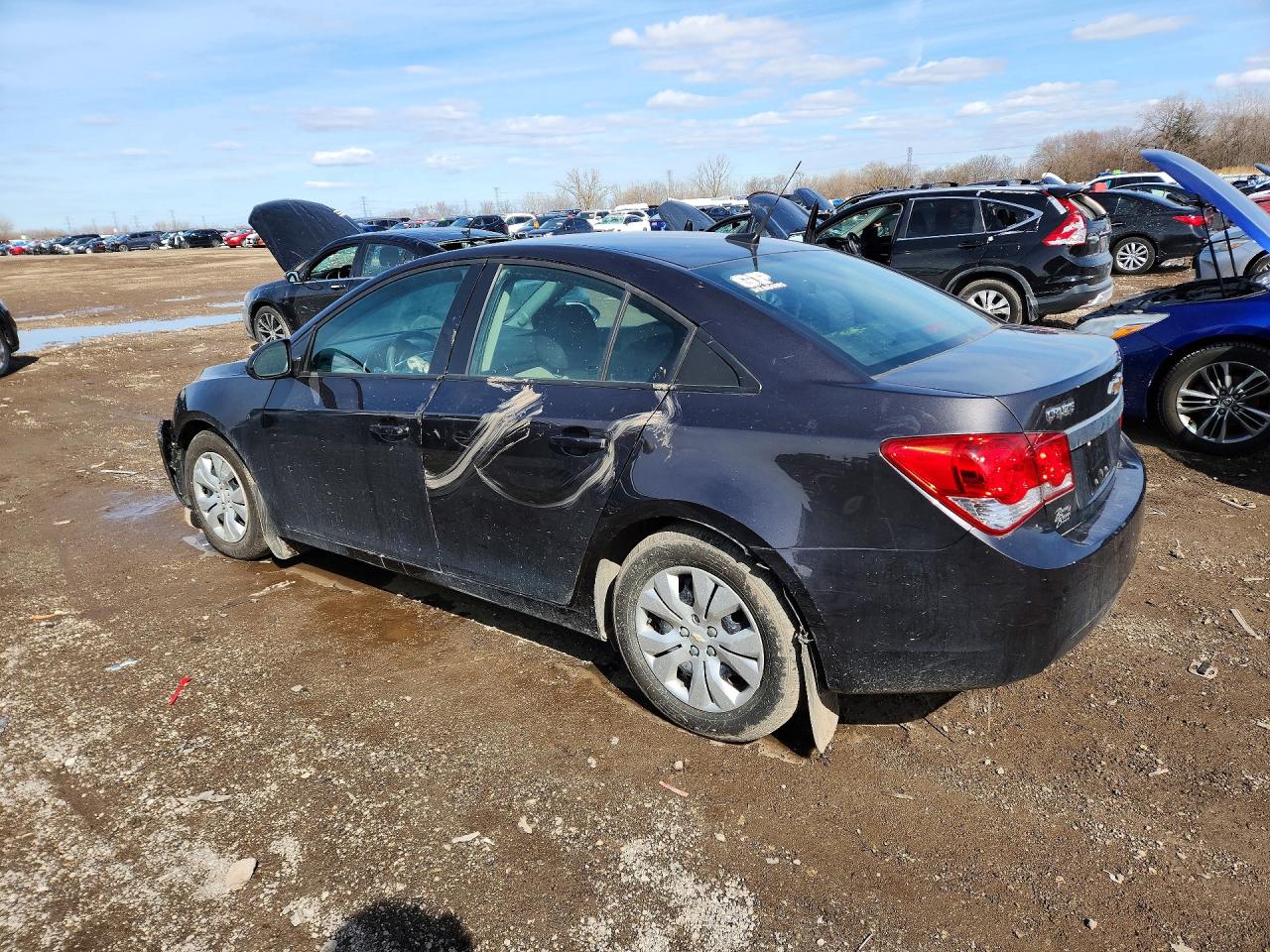 2014 CHEVROLET CRUZE LS photo 4