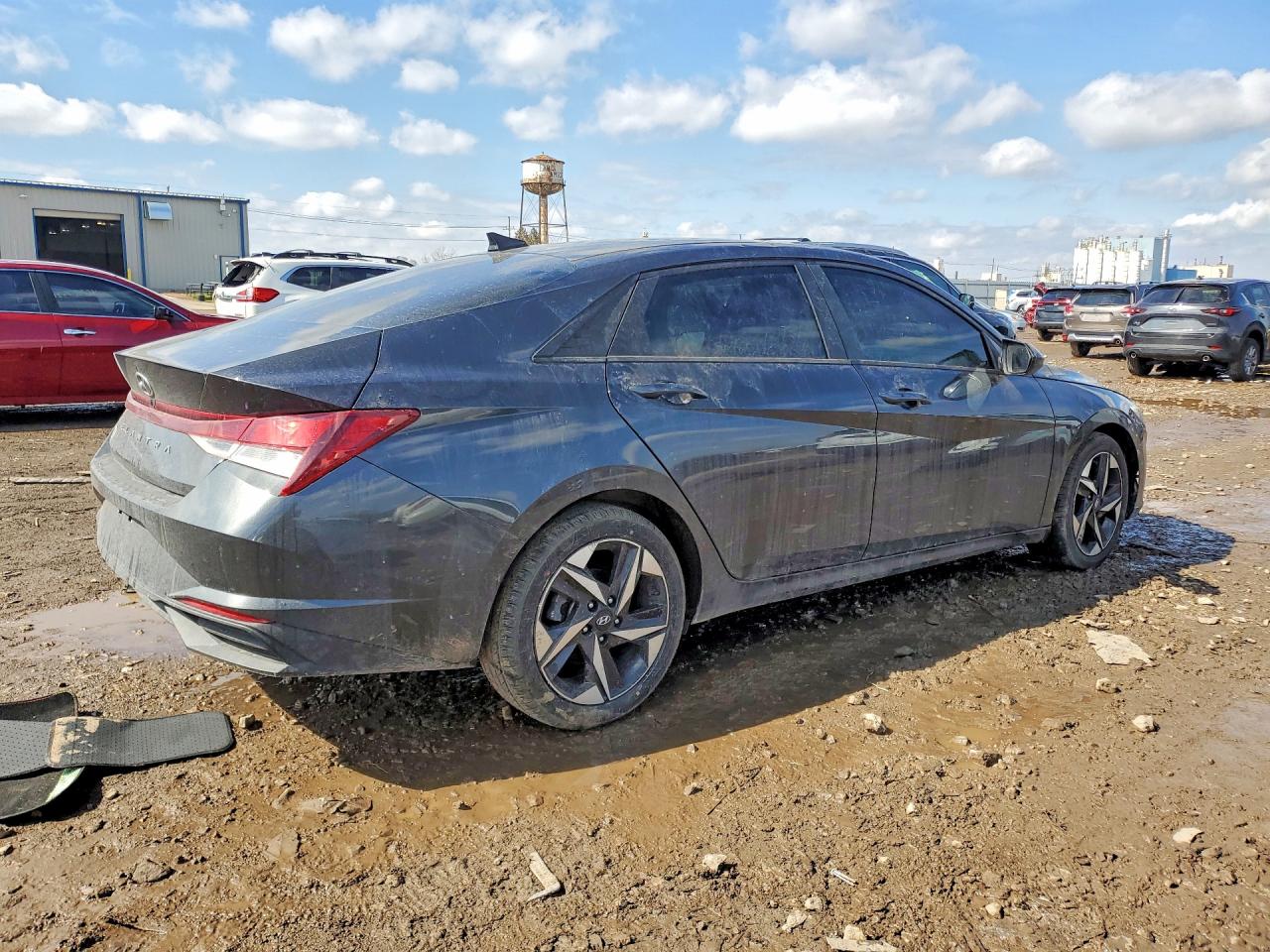 2023 HYUNDAI ELANTRA SEL photo 5