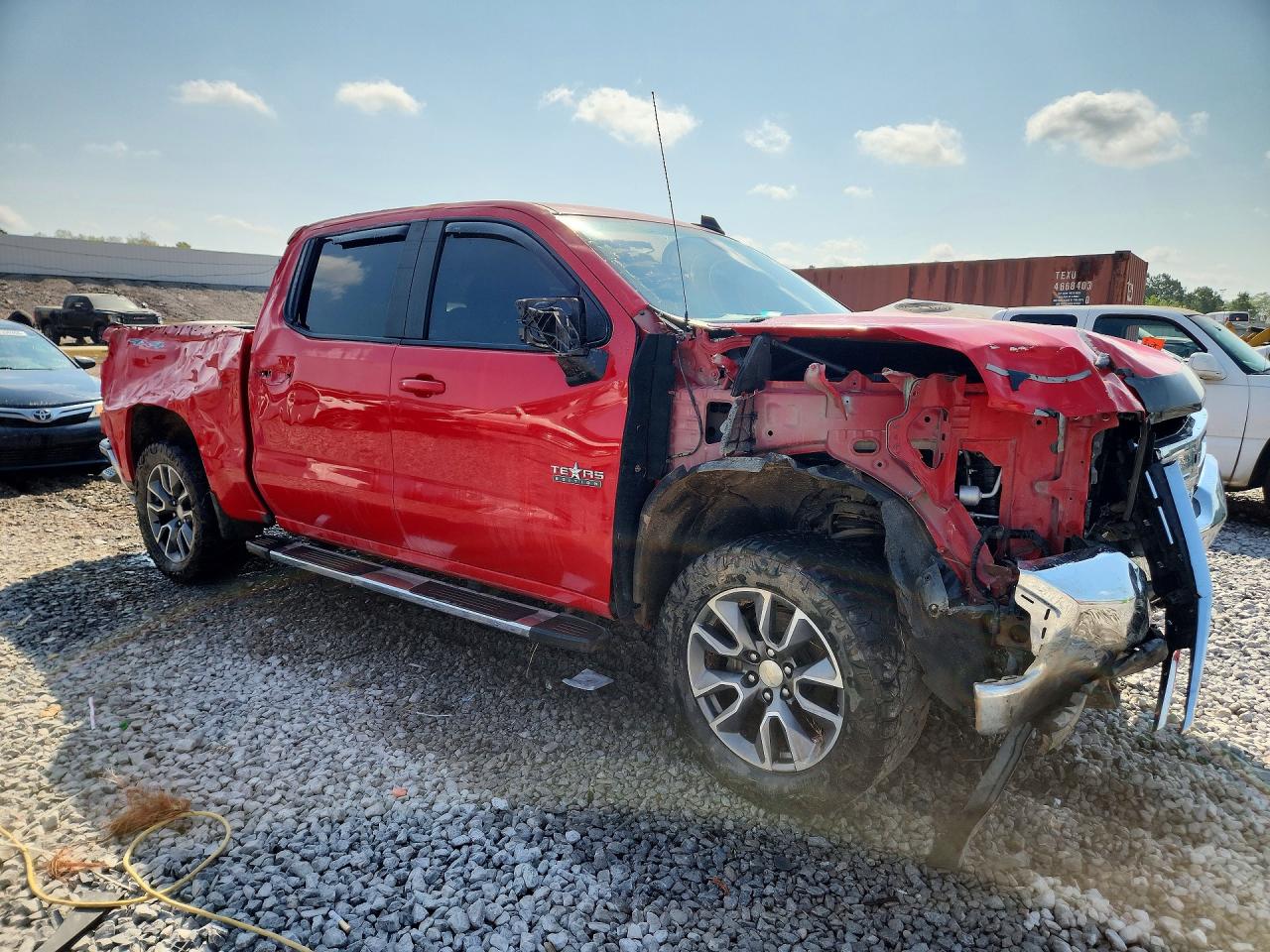 2019 CHEVROLET SILVERADO K1500 LT photo 10
