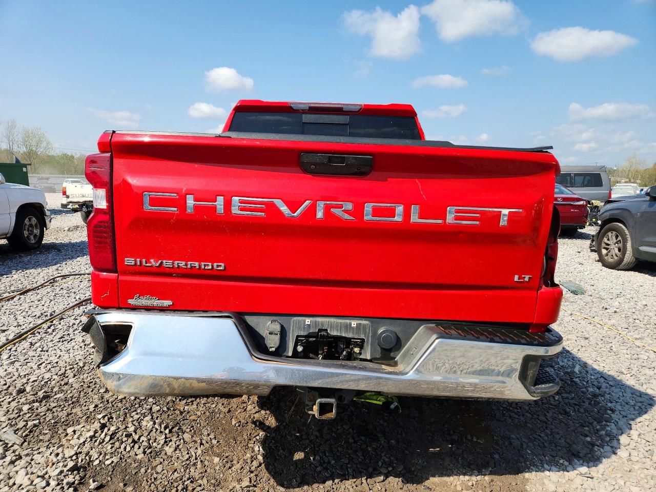 2019 CHEVROLET SILVERADO K1500 LT photo 16