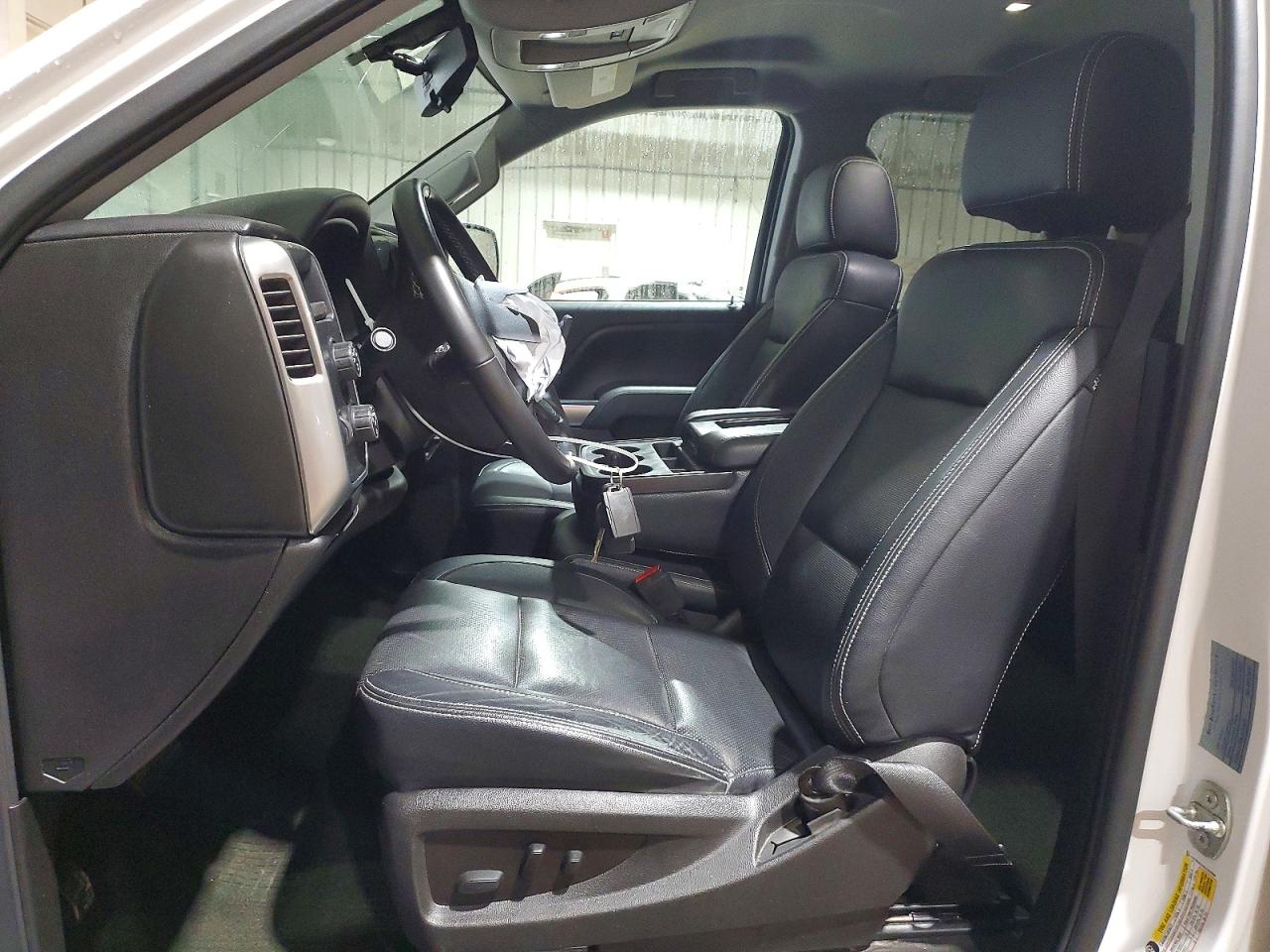 2016 CHEVROLET SILVERADO K1500 LT photo 7