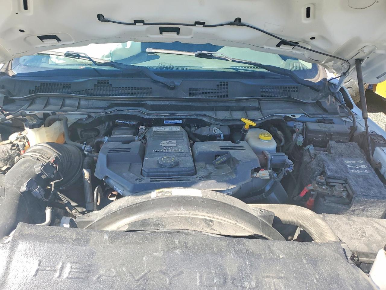 2018 RAM 3500 photo 12