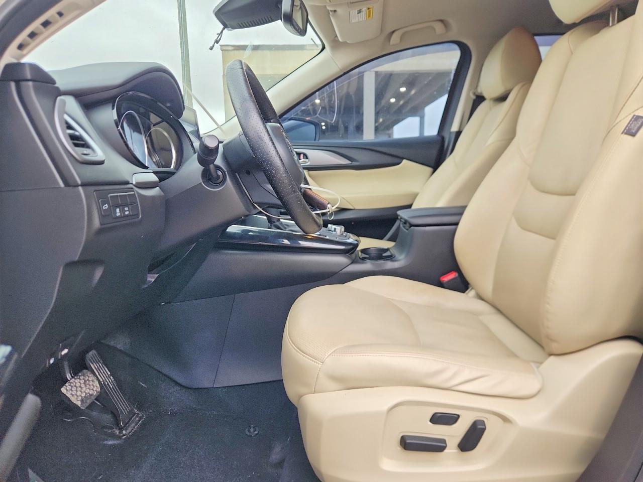 2018 MAZDA CX-9 TOURING photo 13