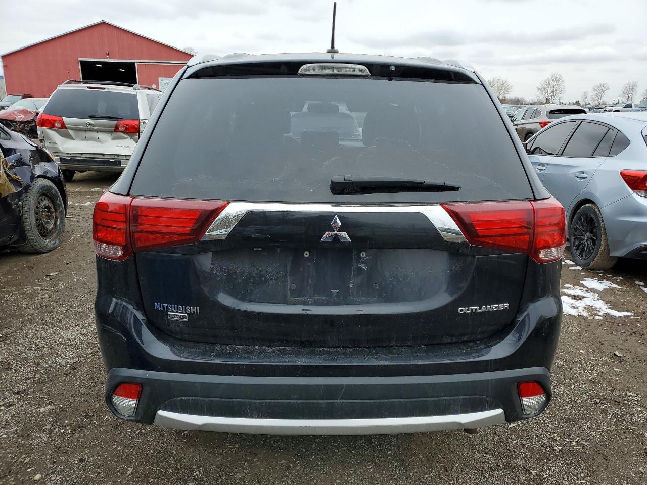 2016 MITSUBISHI OUTLANDER ES photo 16