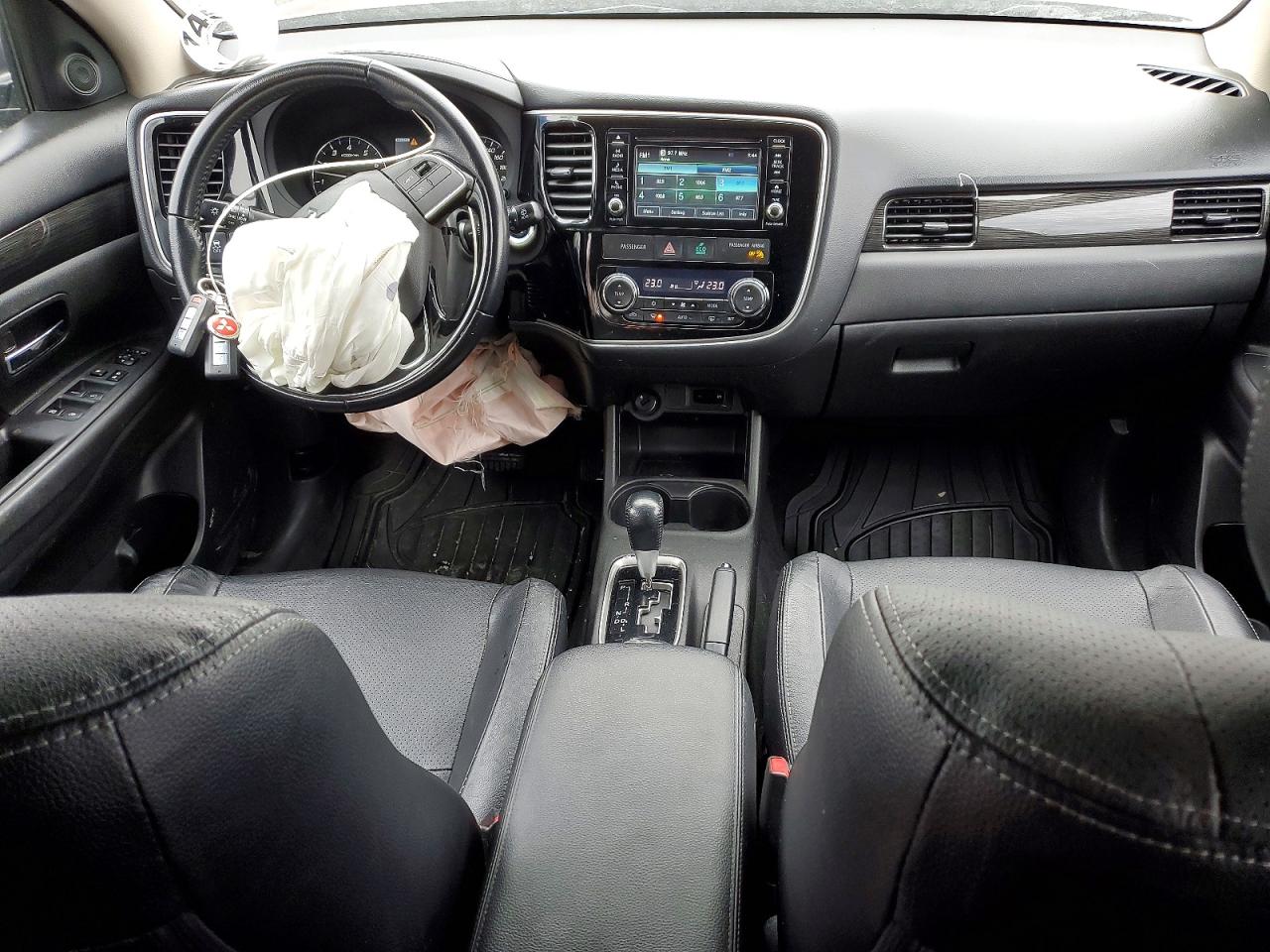 2016 MITSUBISHI OUTLANDER ES photo 22