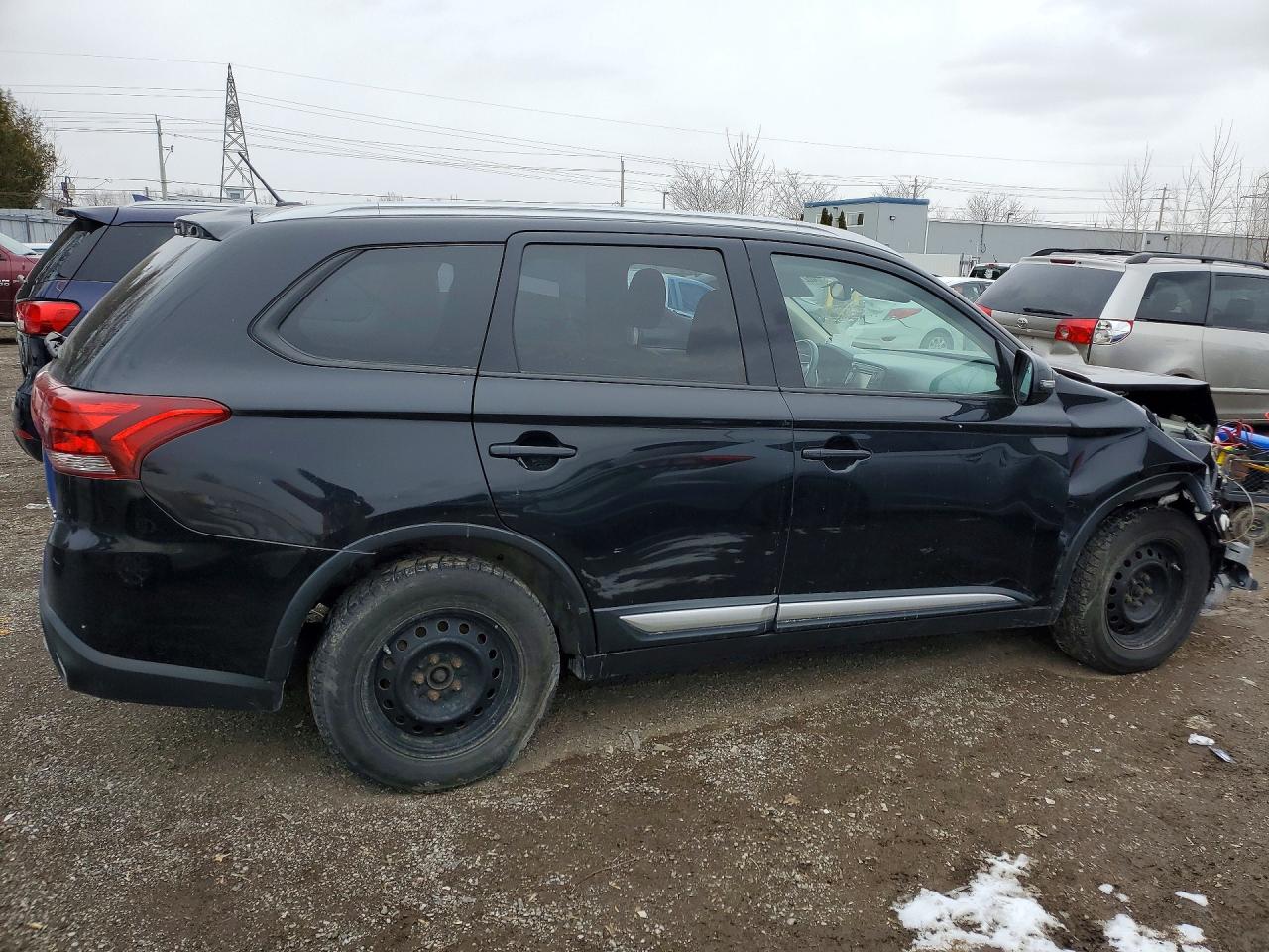 2016 MITSUBISHI OUTLANDER ES photo 7