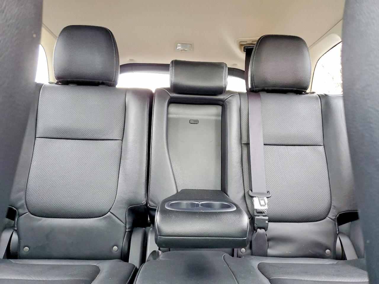 2016 MITSUBISHI OUTLANDER ES photo 28