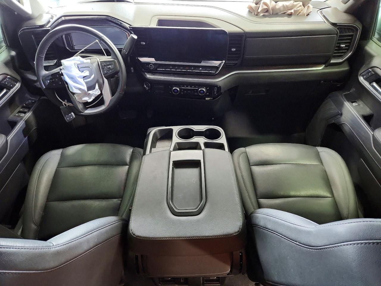 2025 GMC SIERRA K1500 SLT photo 8