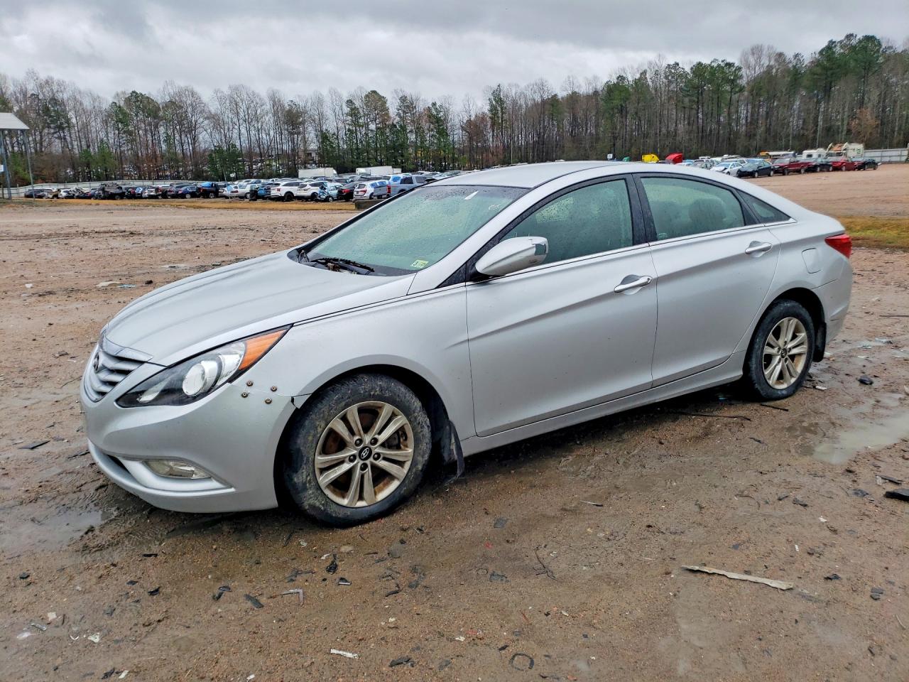 2013 HYUNDAI SONATA