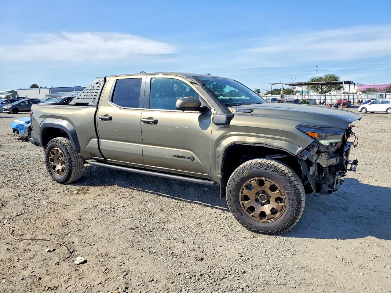 2024 TOYOTA TACOMA TRAILHUNTER HV photo 7