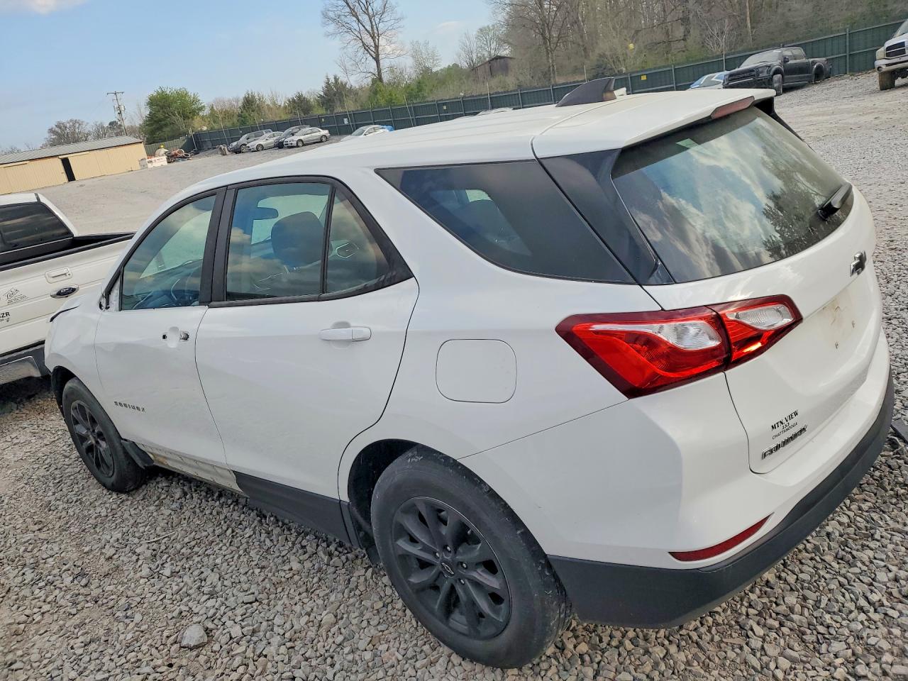 2020 CHEVROLET EQUINOX LS photo 3