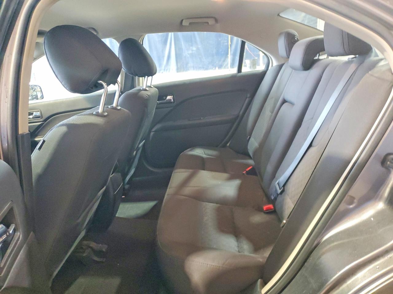 2012 FORD FUSION SE photo 28