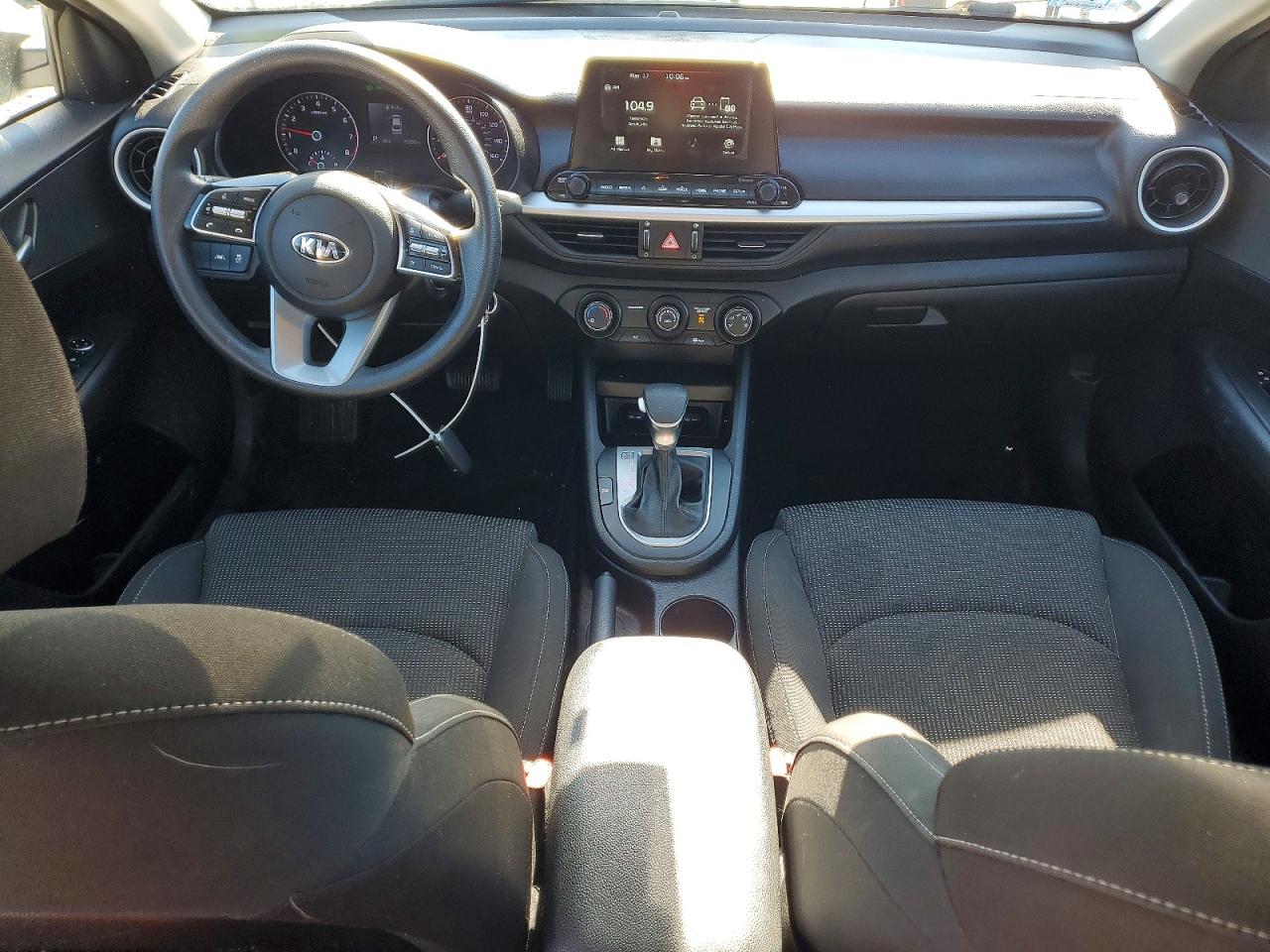 2020 KIA FORTE LXS photo 8