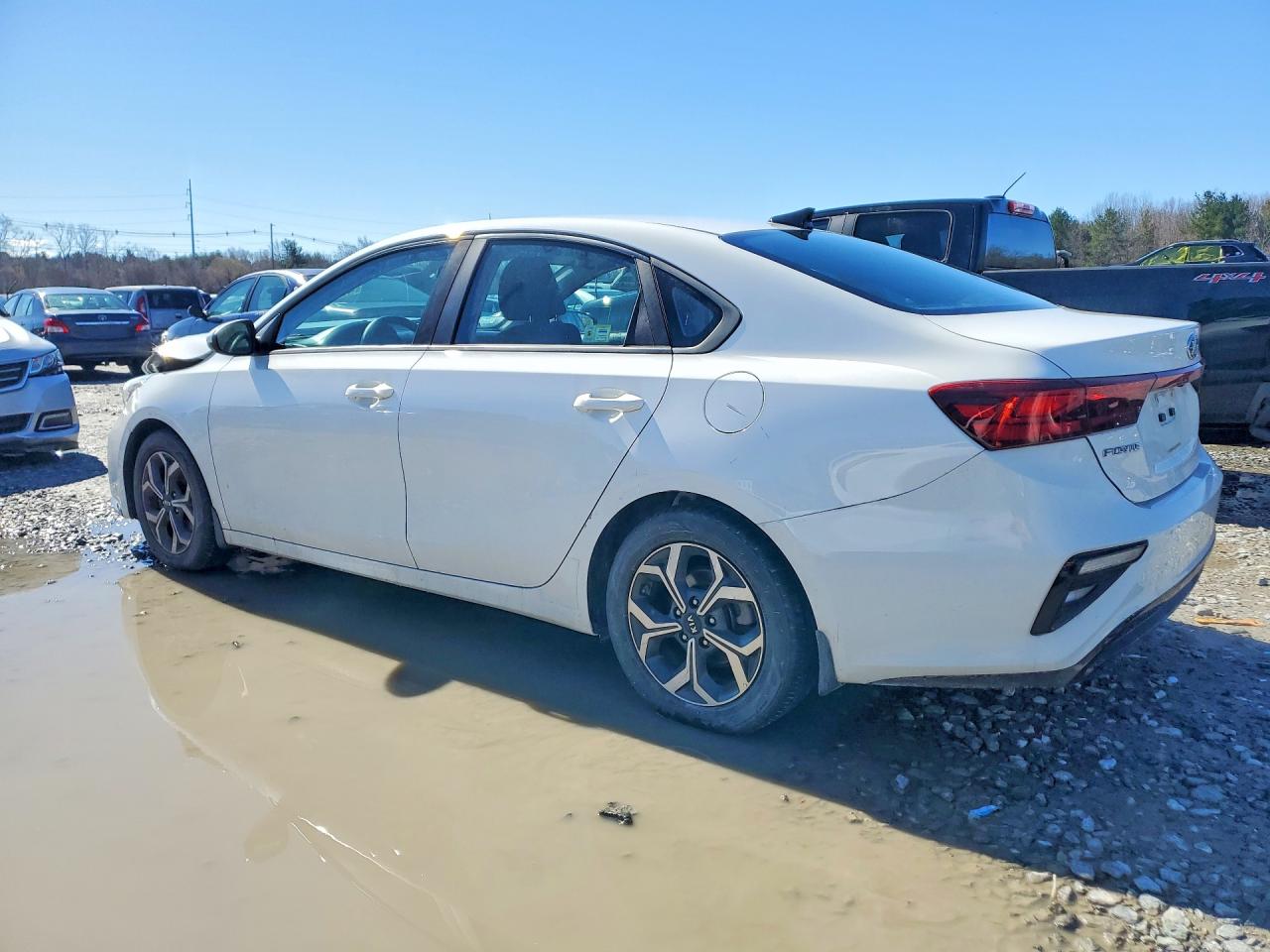 2020 KIA FORTE LXS photo 2