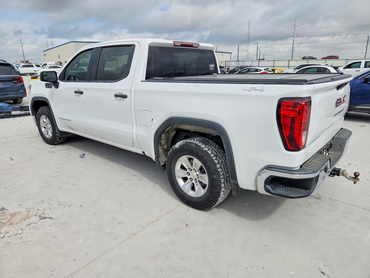 2019 GMC SIERRA K1500 photo 2