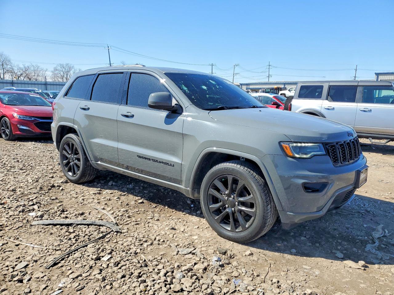 2020 JEEP GRAND CHEROKEE LAREDO photo 7