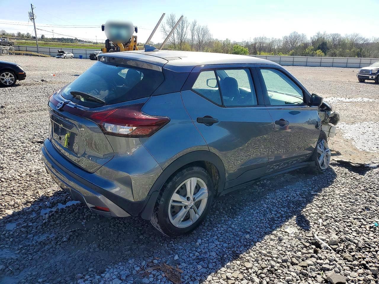 2021 NISSAN KICKS S photo 5